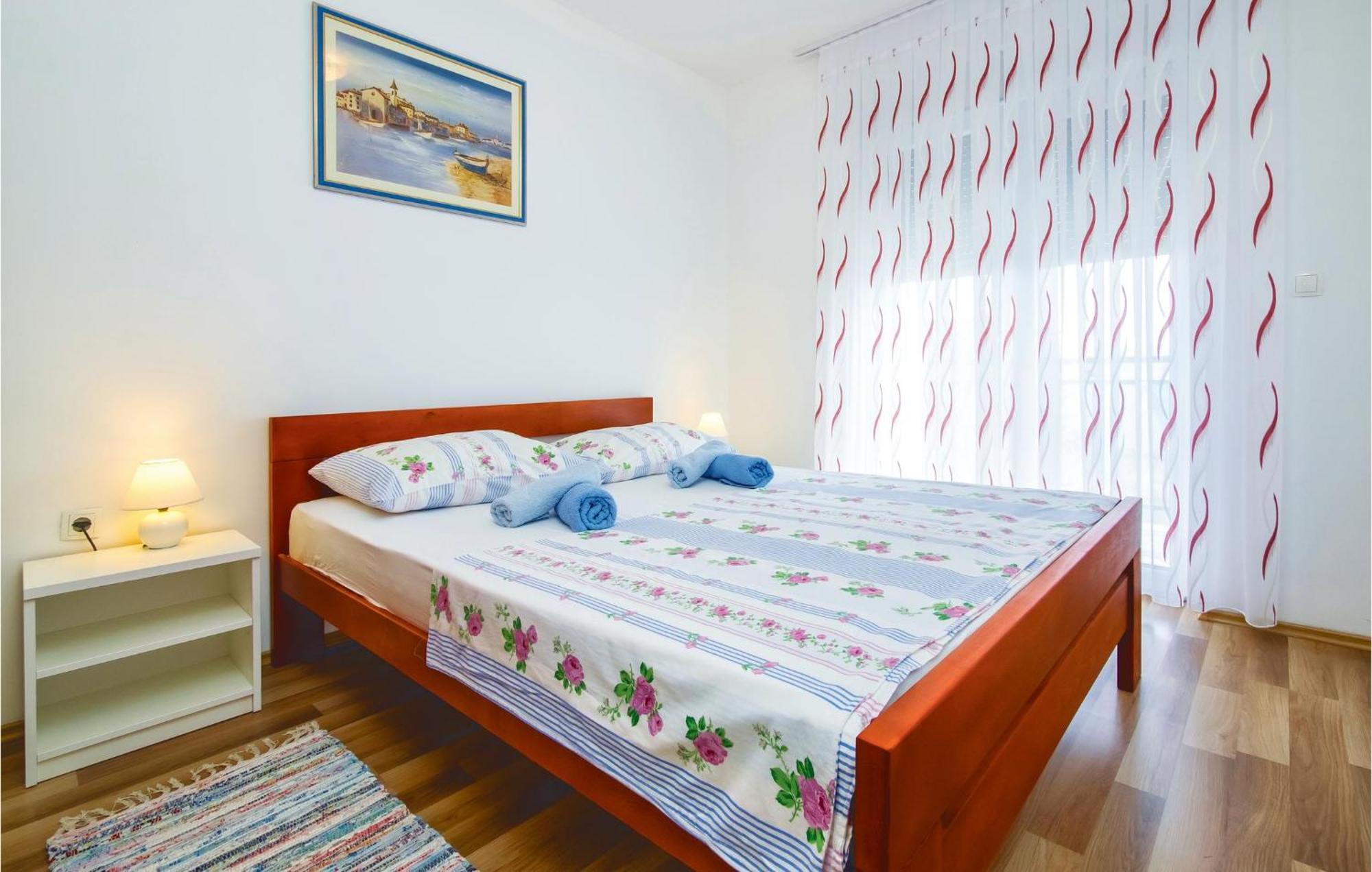 2 Bedroom Awesome Apartment In Mali Rat Sumpetar Exterior photo